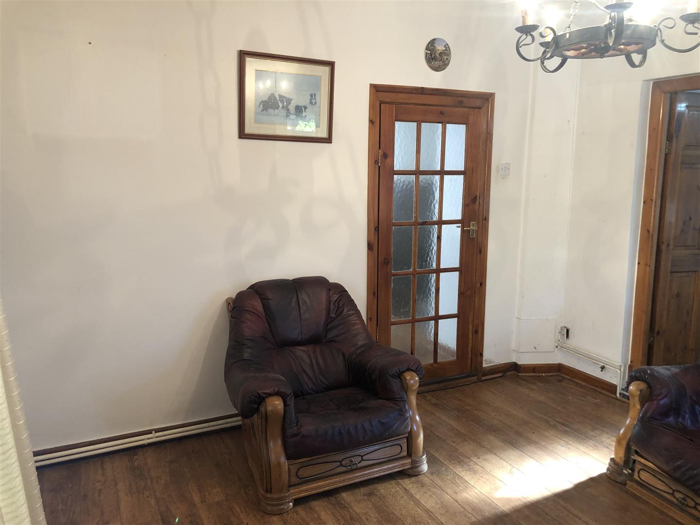 ANOTHER ROOM ASPECT